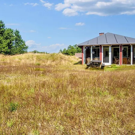 Tranquil Retreat Near - By Traum *