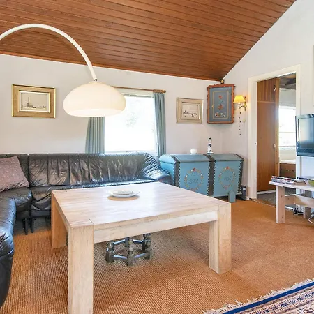 Tranquil Retreat Near بيت للعطل *
