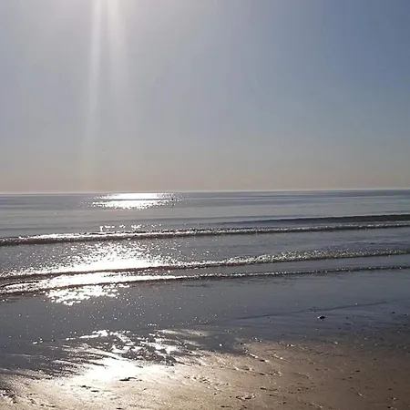 Tranquil Retreat Near - By Traum Prázdninový dům