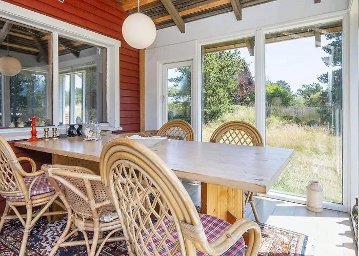 Tranquil Retreat Near - By Traum *